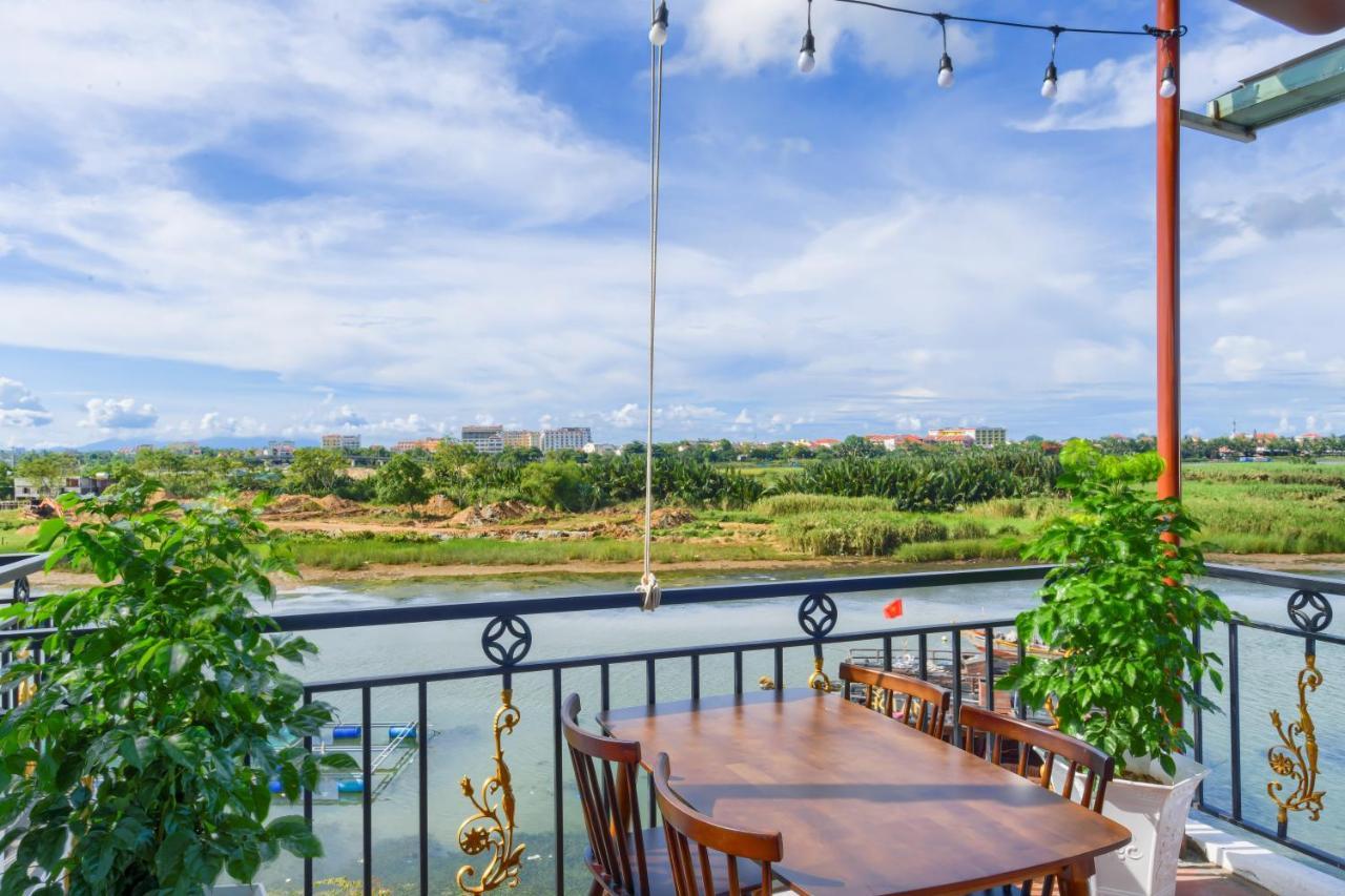 Gio Chieu Homestay - Riverside & Swimming Pool Хойан Экстерьер фото